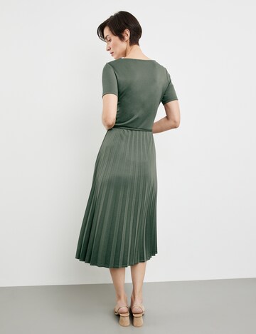 GERRY WEBER Kleid in Grün