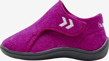 Hummel First-step shoe in Pink: front