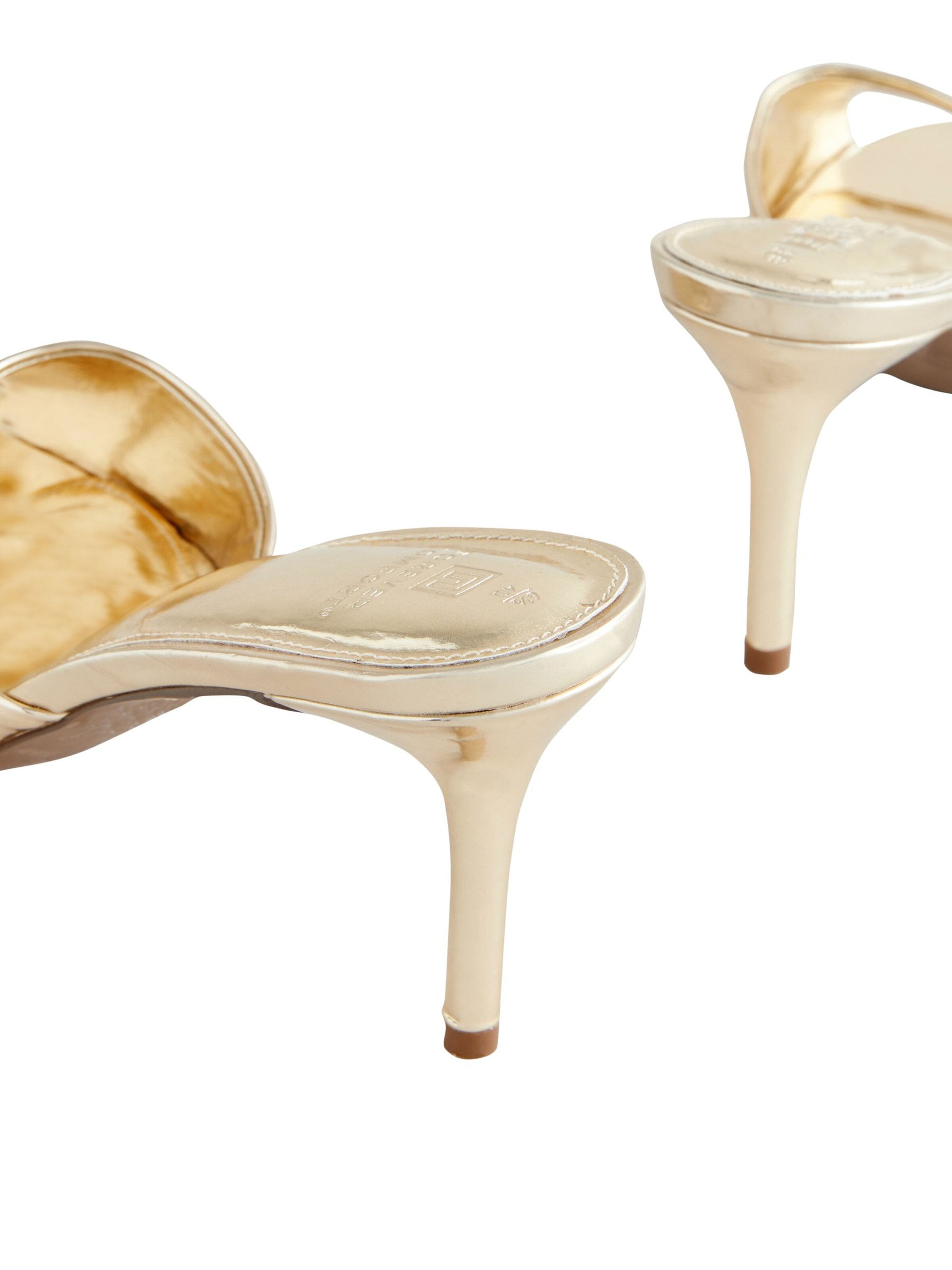 Next Pantolette in Gold