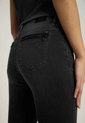 MUSTANG Skinny Jeans ' Mia' in Schwarz