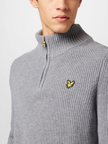 Lyle & Scott Pullover in Grau