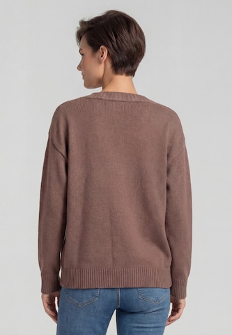 Cardigan 'Classic Look' KIANNA en marron