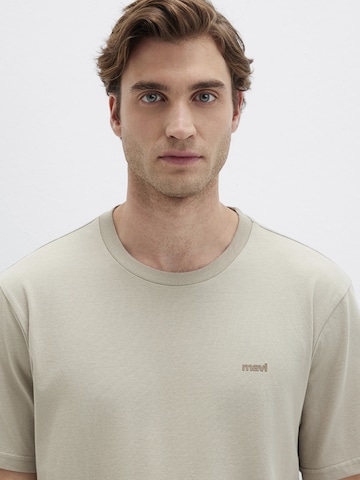 Mavi T-shirt i beige