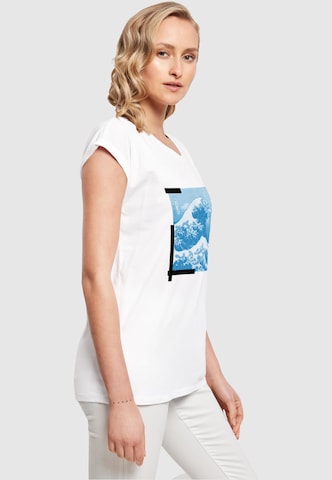 Merchcode T-Shirt 'APOH - Hokusai Tape' in Weiß