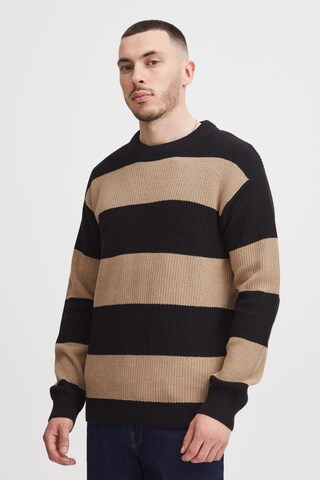 !Solid - Pullover em preto: frente