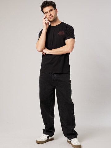 Deeluxe Shirt‌‌‌‌‌‌‌‌‌‌ in Schwarz