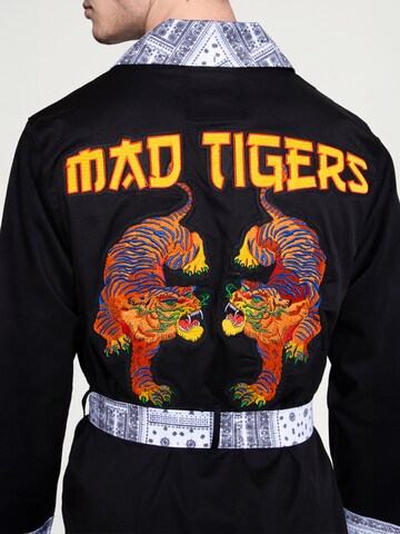 MAD TIGERS Shirt 'WILD TIGERS' in Black
