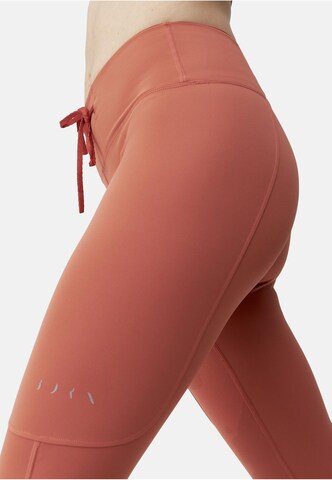 Coupe slim Leggings 'Esme' Born en orange