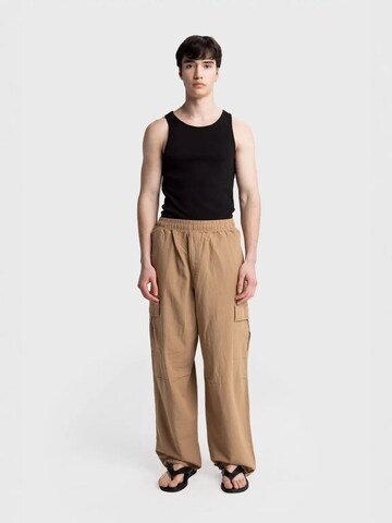 Pantaloni 'Strickhosen' di Giesto in marrone