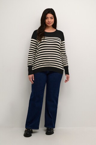 Pull-over 'Lizzy' KAFFE CURVE en beige