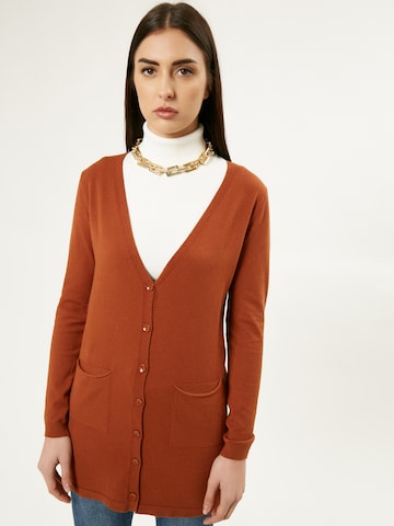 Cardigan Influencer en marron : devant