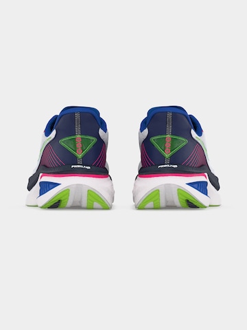 saucony Juoksukengät 'ENDORPHIN AZURA' värissä valkoinen