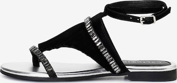 CAFè NOIR Slip-ons in Black: front