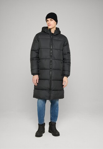Cappotto invernale di Urban Classics in nero: frontale