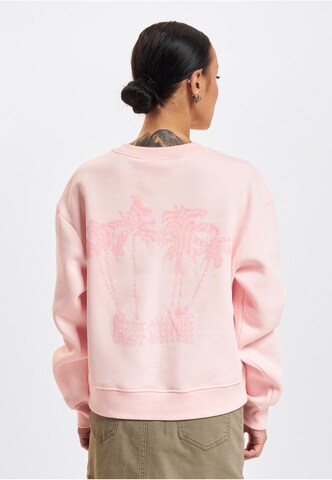 Sweat-shirt Just Rhyse en rose : devant