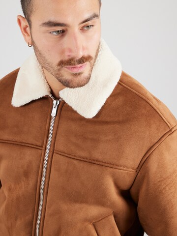 Jack & Jones Premium Демисезонная куртка 'JPRCCTed' в Коричневый