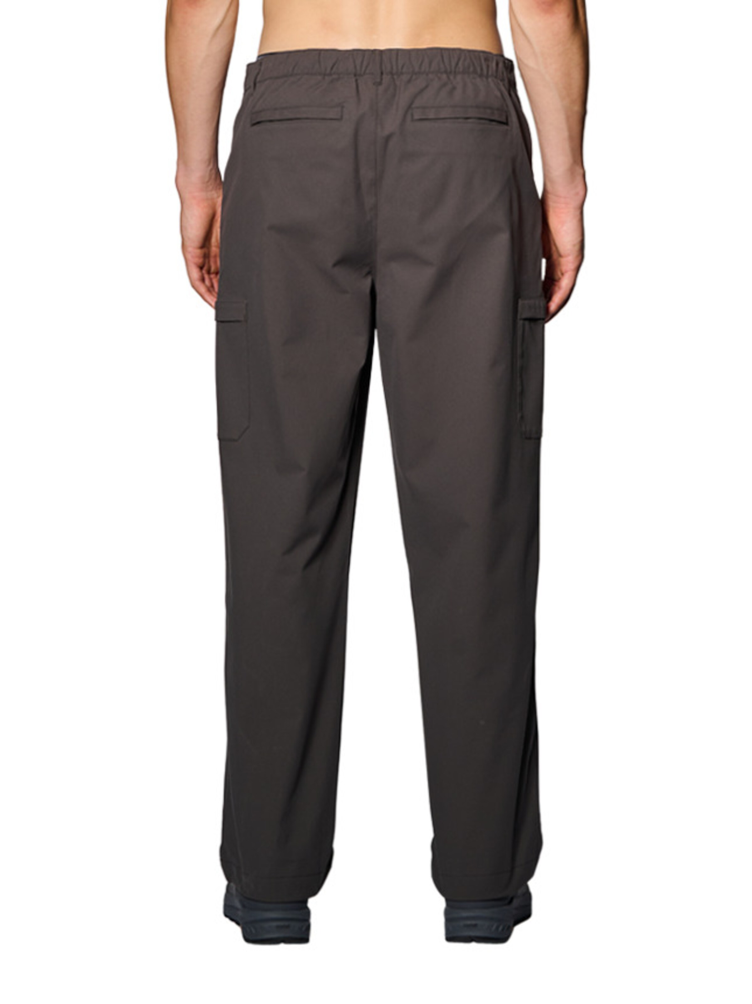 HALO Regular Trousers in Grey