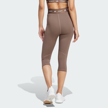 Skinny Pantalon de sport ADIDAS PERFORMANCE en marron