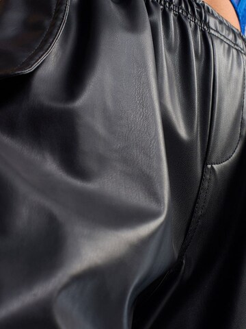 Loosefit Pantalon Dilvin en noir