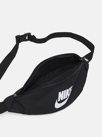 Nike Sportswear Torbica za okrog pasu 'Heritage' | črna barva