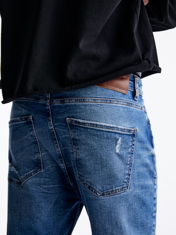 Pull&Bear Slimfit Jeans i blå