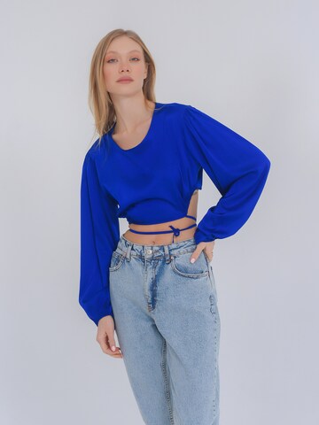 FRESHLIONS Blouse ' Svea ' in Blauw: voorkant