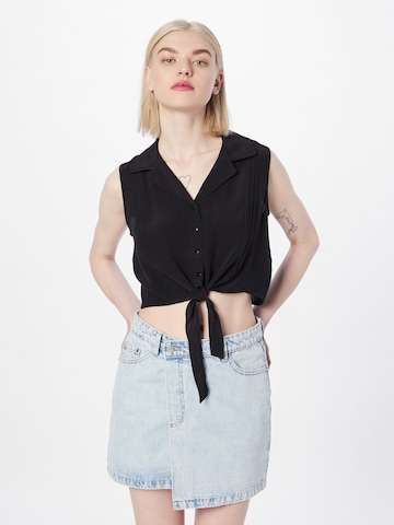 Chemisier 'Vicky Shirt' ABOUT YOU en noir : devant