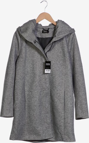 ONLY Jacket & Coat in XXXL in Grey: front
