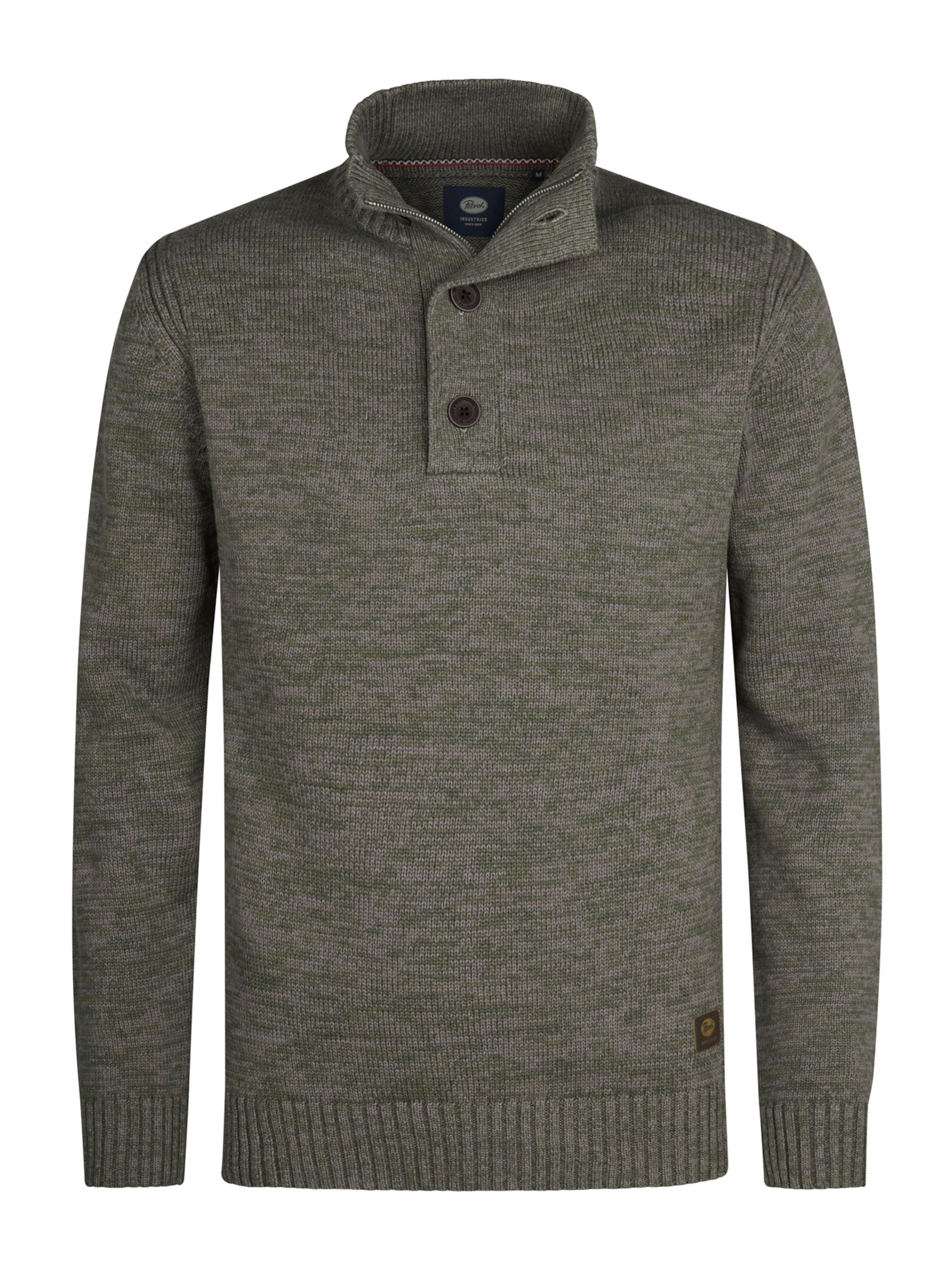 Petrol Industries Sweter w kolorze zielony: przód