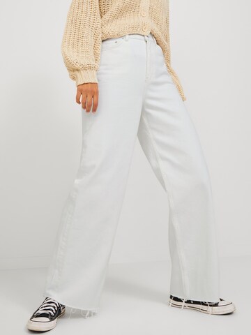 Wide leg Jeans 'Tokyo' de la JJXX pe alb: față