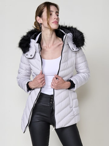KOROSHI Winter jacket in White