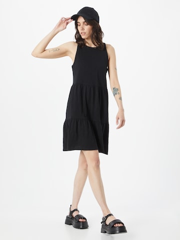 Rochie de la GAP pe negru