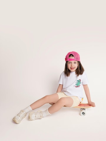 SATURNDAY Koszulka 'Krokodil auf Skateboard' w kolorze biały