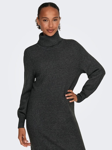 ONLY Knitted dress 'Sasha' in Grey
