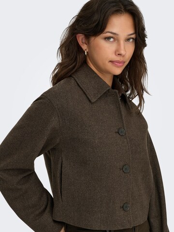 ONLY Jacke 'ONLALEX' in Braun