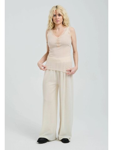 Seamless Basic Top 'Lacey' in Beige