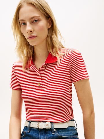Tricou de la TOMMY HILFIGER pe roșu