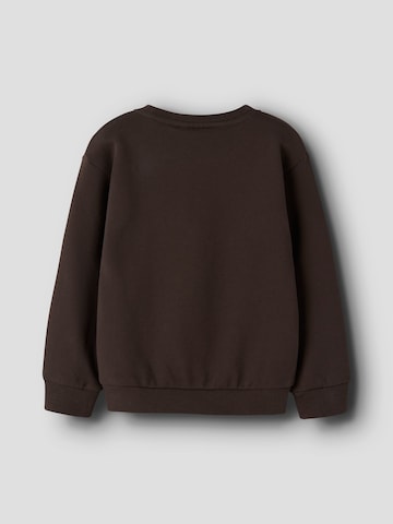 NAME IT Sweatshirt in Bruin