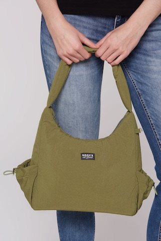 Soccx Handbag in Green: front