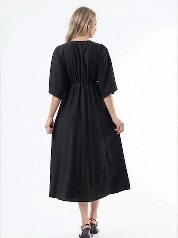 Robe Busem en noir