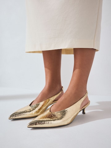 zelts Next Vaļējas augstpapēžu kurpes 'Forever Comfort®'