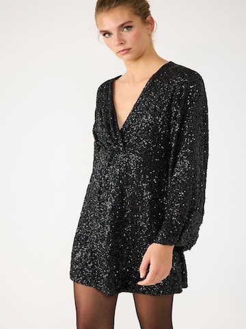 No Matter What Kleid in Schwarz