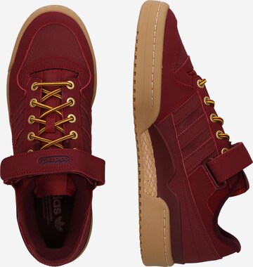 Baskets basses 'Forum' ADIDAS ORIGINALS en rouge