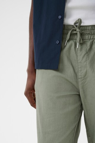 Matinique Regular Broek 'Barton' in Groen