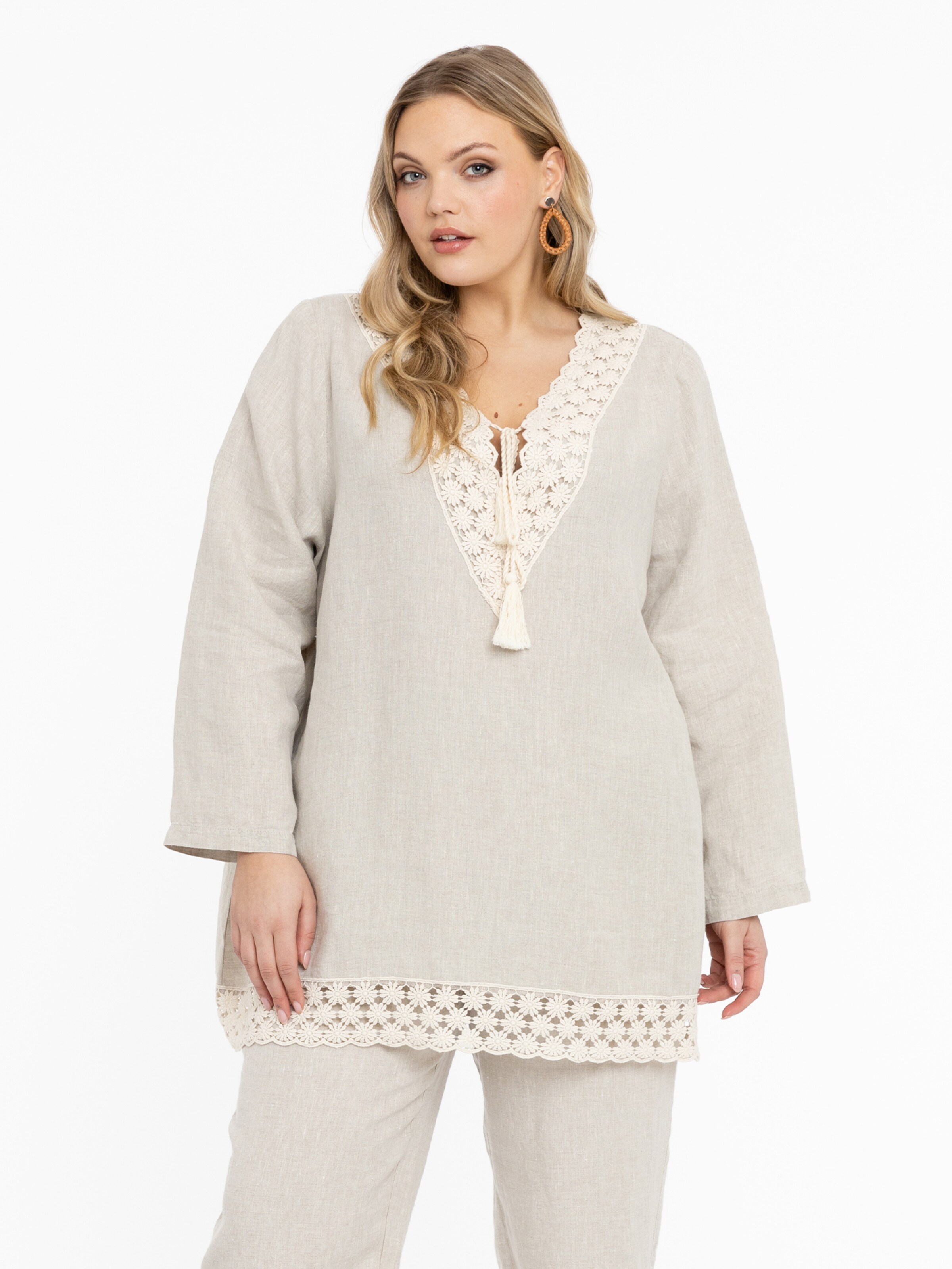 YOEK Blouse in Beige: voorkant