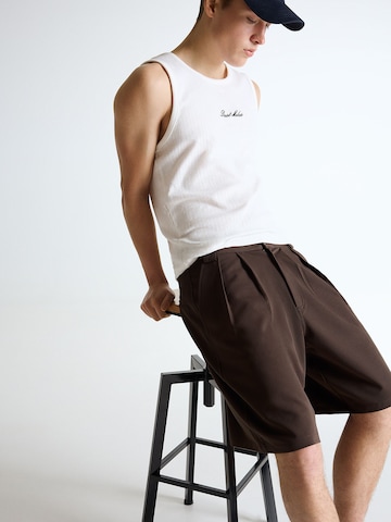 Bershka Lużny krój Cygaretki w kolorze brązowy