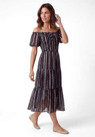 Usha - Vestido em preto
