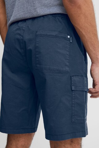 BLEND Regular Cargoshorts in Blau