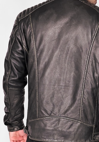 MUSTANG Between-Season Jacket in Black