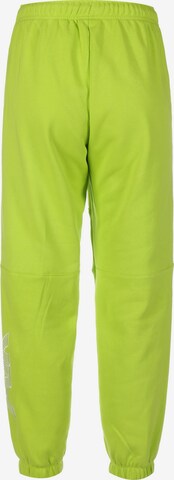 Nike Sportswear Tapered Broek in Groen